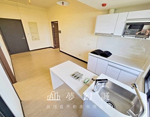 高鐵兩房含管。可租補.寵物.戶籍.台水電 - Image 2