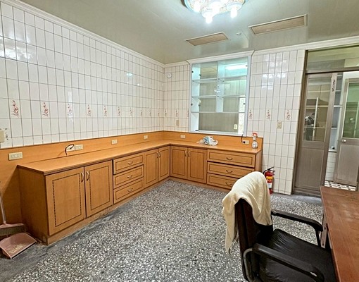 採光邊間2房明亮大陽台 - Image 4