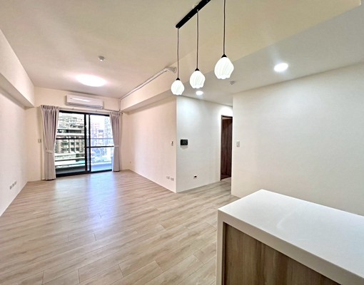 🔥三房全新/近總站可租補採光非常好🔥 - Image 1