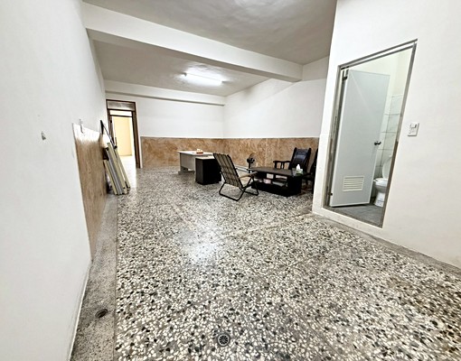 💡東區|振興路|大地坪|整棟|臨路透天|彈性好運用 - Image 8