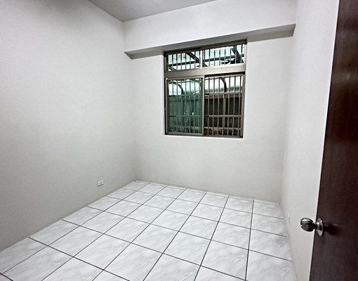 星鴻社宅可租補/一樓住家/門前好停車 - Image 6