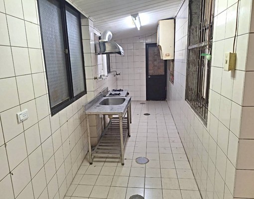 巷口一樓.住辦皆宜 - Image 3