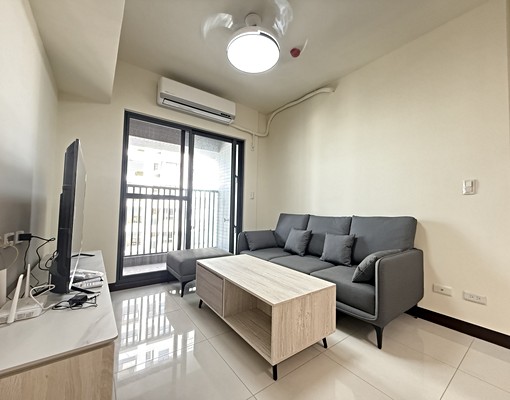 "高大特區"交響曲三房平面車位 - Image 2