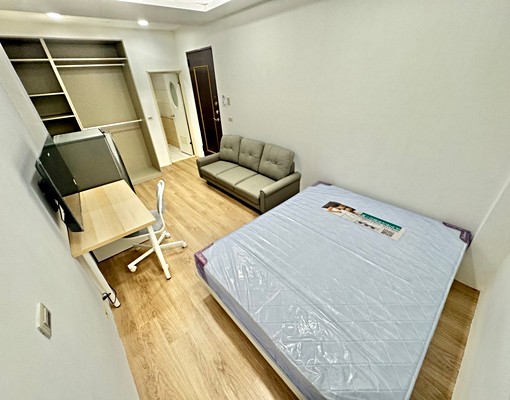 ✨可雙租補✨可貓可狗✨超大美房✨子母車✨飲水機✨近興大 - Image 1