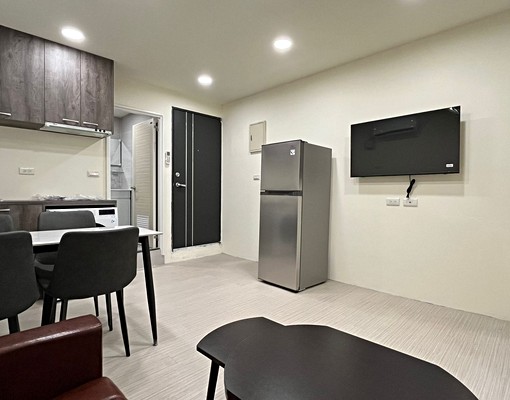 可租補板橋全新裝潢兩房一廳/重慶國小/五權公園 - Image 1