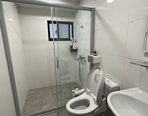 仁德薪厝近東區大空間三房平車{可租補}{可寵物}{近全新} - Image 4