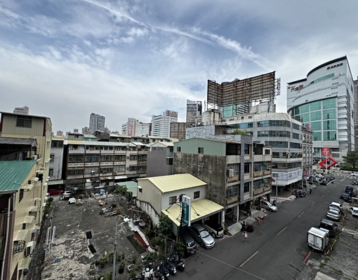 拎包入住🔥三多商圈🔥美麗party🔥精美兩房 - Image 8