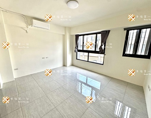 沙鹿全新透天✨含車管(24hr👍￸�住戶專屬籃球場大公園 - Image 8