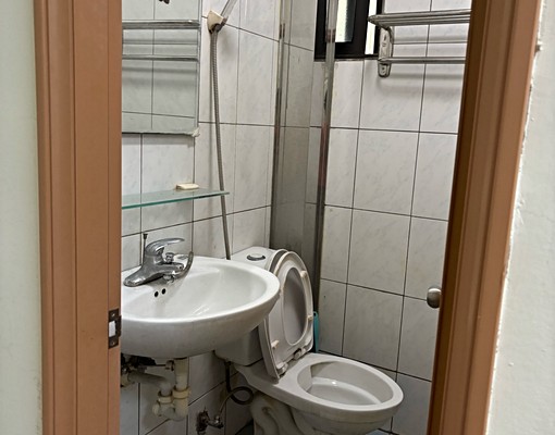 R3捷運站套房，限男性不租外籍人士 - Image 2