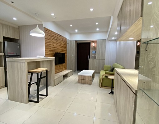 精裝景觀兩房,附家具家電,附車含管。 - Image 1