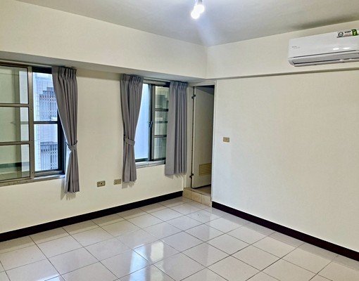 ❤️西區精誠商圈明星學區|稀有天井採光空間‼️大坪數三房 - Image 4