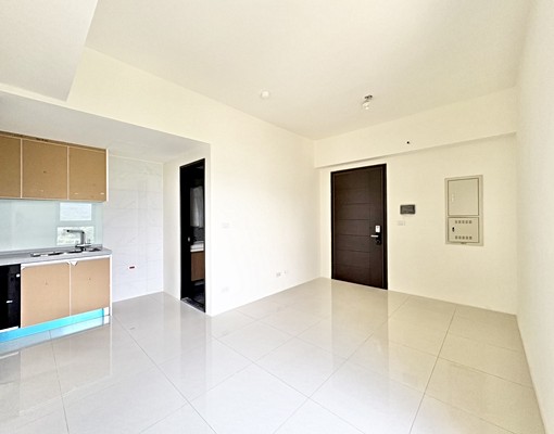 新成屋兩房平面車位*家電家具可討論 - Image 4