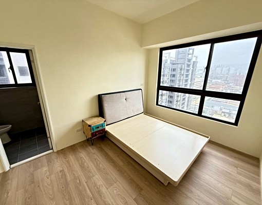 （含管含車）屋主自租楊梅金鑽2三房高樓層全新交屋附傢俱 - Image 9