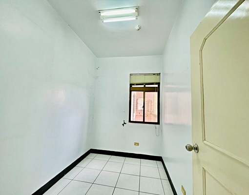 平鎮文化國小電梯大樓四房+車位 - Image 4