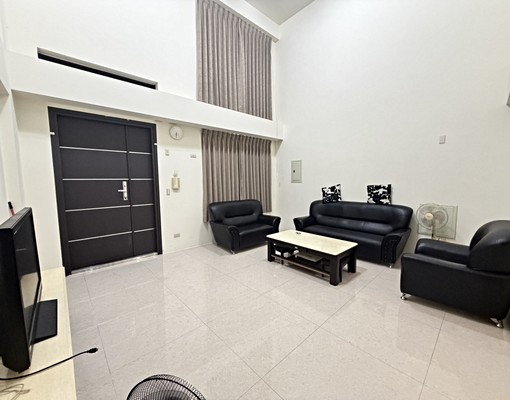 💖整棟電梯透天採光四房💖含管理費💖限家庭 - Image 3