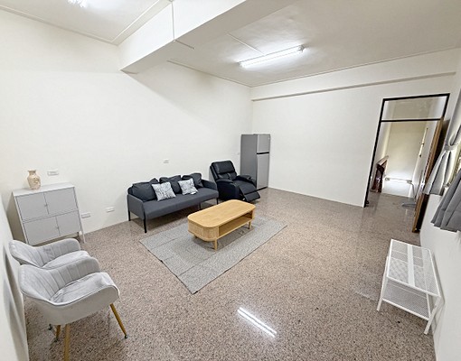 高雄市三民區安寧街50坪雙層平面出租,高雄火車站生活機能便利 - Image 9