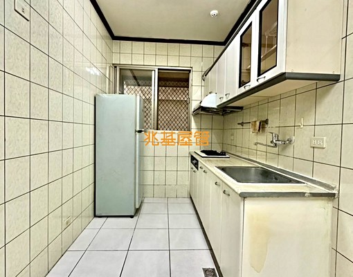 兆基社會住宅🏠電梯3房可租補歡迎小家庭入住 - Image 6