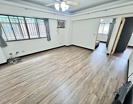 鄰近國道一號🧨可租補🍀安靜社區🍀有廚房🍀空屋有冷氣 - Image 1