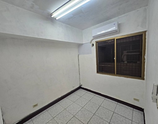 社宅可租補免服務費亦可營豋/埔墘生活圈/家樂福正對面 - Image 7