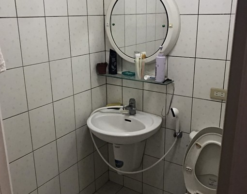 生活機能最棒!!明志國小旁超安靜美套房可補助(衛浴開窗)窗台 - Image 6