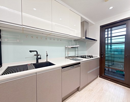 寬敞超美2+1房格局|室內高質感裝潢|租金包含管理費+車位 - Image 15