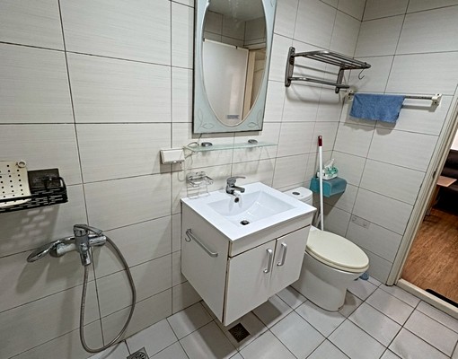 【不用管社宅】位東區近傳統市場、近學區好停車可租補) - Image 8