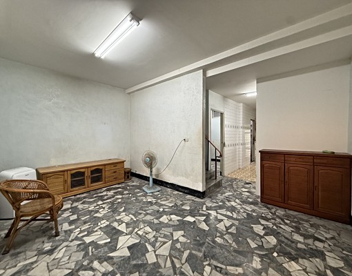 大安街孝親車墅(租) - Image 1