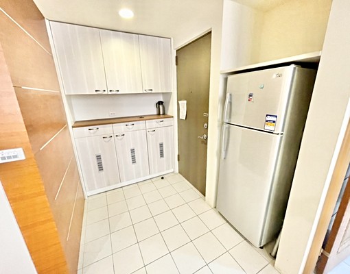 類一房一廳🔸超大空間🔸木質裝潢🔸系統櫃 - Image 8