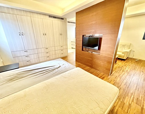 類一房一廳🔸超大空間🔸木質裝潢🔸系統櫃 - Image 7