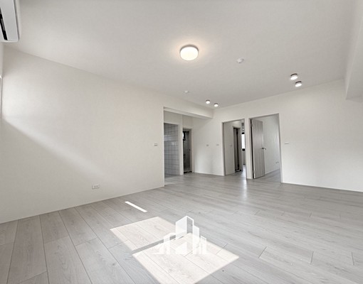 逢甲商圈📍室內大空間🍀全新整理未入住🍀超值房源 - Image 3