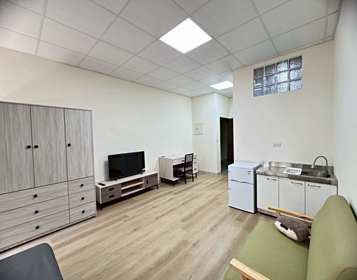 鎮興路全新整修套房出租 - Image 18