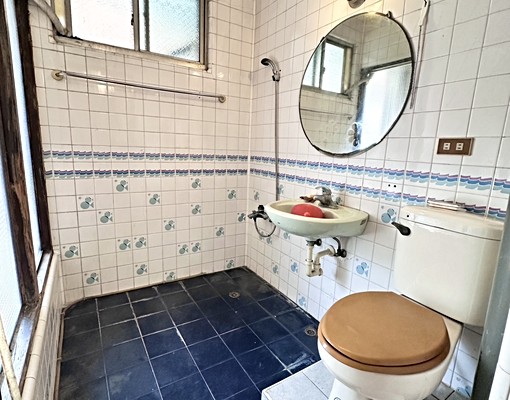 社宅🏠建國一採光2房可寵技擊館衛武營愛窩 - Image 6