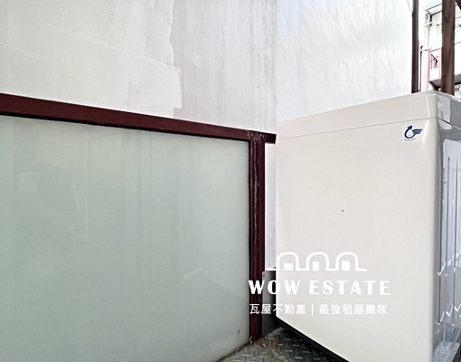 可租補✨西屯電梯套房✨陽台獨洗曬✨機車位子母車附近機能好 - Image 8