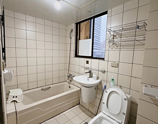 永安電梯獨立陽台冰箱洗衣機可短租 - Image 3