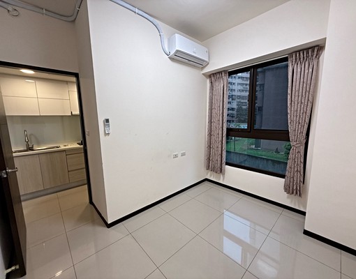 新春街樂活綻兩房車生活機能集中適合小家庭 - Image 9