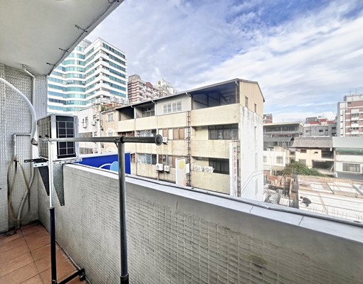 可租補✨大坪數✨採光佳✨陽台 - Image 13