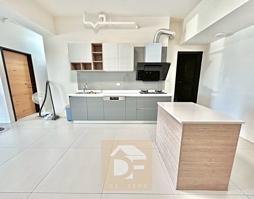 🏡全新首租|近巨城、北新竹車站|高樓層採光美三房附平車🏡 - Image 1