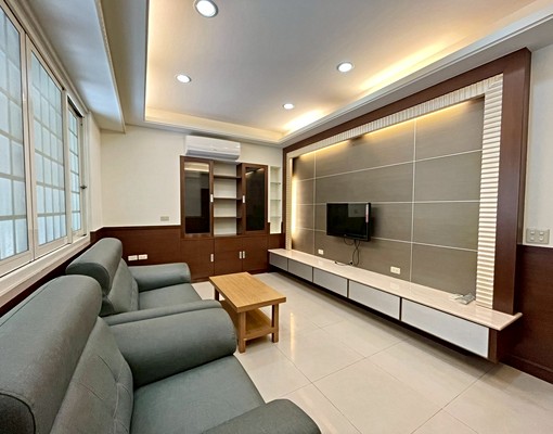 近中央公園🌟超便宜三房家具電全配🌟可租補戶籍 - Image 3