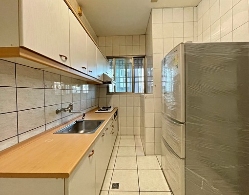 近中央公園🌟超便宜三房家具電全配🌟可租補戶籍 - Image 5