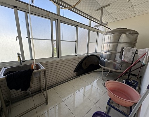 路竹省道旁透天可當員工宿舍 - Image 12