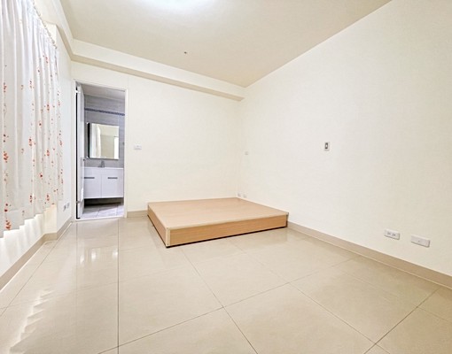 (租)復國漾煙波高樓可租補三房平車 - Image 3