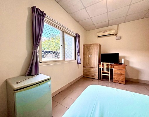 可租補|可寵|龍華走路10分鐘|基本傢俱|含第四台|阿維👍 - Image 3