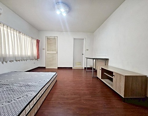 永康區(可租補)舒適樓中樓小宅傢俱電齊全可立即入住 - Image 5