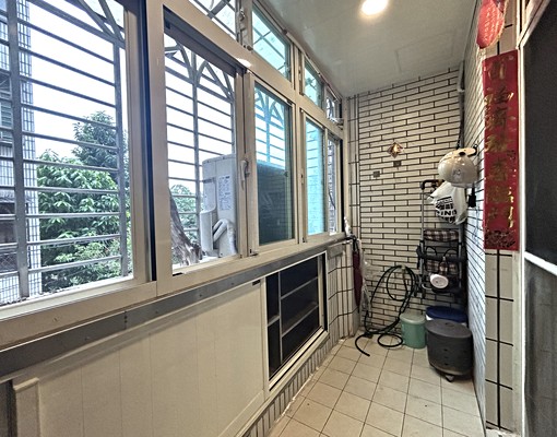 中山公寓新興國小學區三房 - Image 3