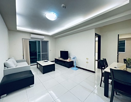 租~世紀之門2大房平車-含管理費 - Image 1