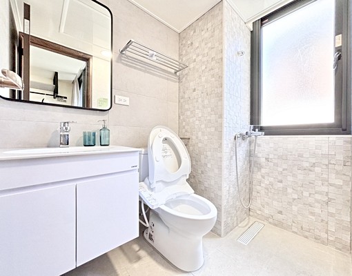 全新要搶啦💕租屋補助✅室內機車✨陽台獨洗✨系統裝潢✨採光佳 - Image 9