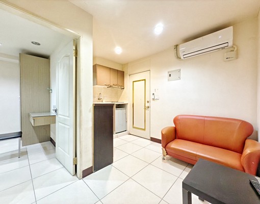 一中商圈❤️便宜電梯2房❤️可雙租補可戶籍❤️子母車 - Image 10