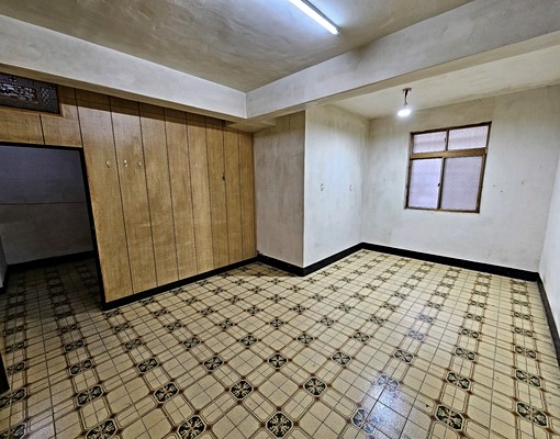 免仲可補/中正路夜市/大坪數兩房空屋/北門國小/公寓二樓 - Image 8