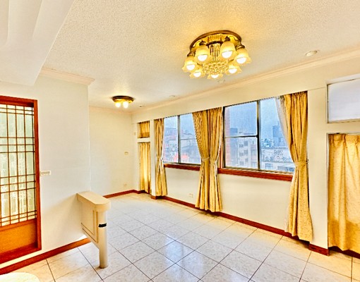 🍏淡水捷運站🫧走路三分鐘即可到🫧電梯華廈 - Image 1