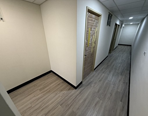 【近觀光夜市】三房一廳✨台水台電✨可申請雙租補✨全新變頻冷氣 - Image 4